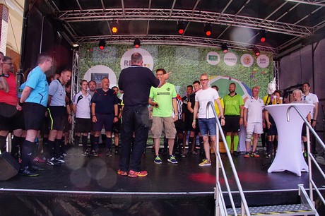 Com Together Cup